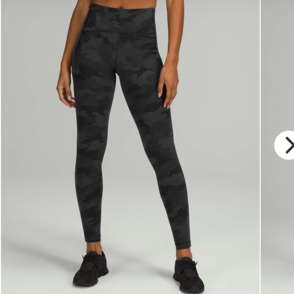 Lululemon Swift Speed High-Rise Brushed Tight 28"
Heritage 365 Camo Deep Coal